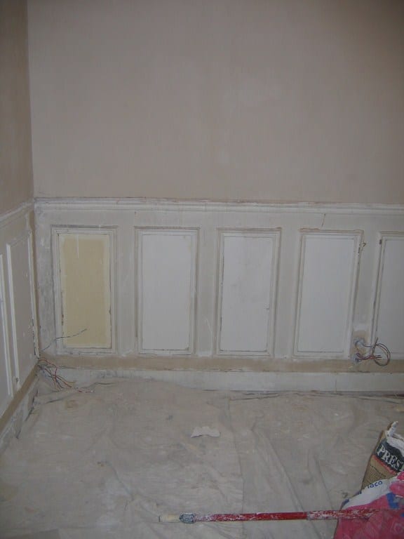 Salon avant travaux, Rénovation appartement de 30m2 au quartier des Batignolles PARIS 75017