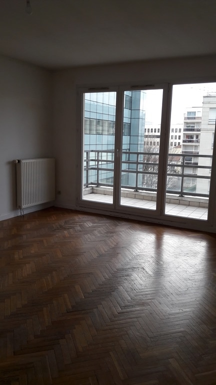 Salon avant travaux, Rénovation appartement quartier mairie de Levallois 92300 Levallois Perret de 65 m2