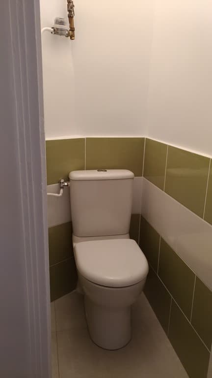 WC après travaux, Rénovation appartement gare de la Garenne-Colombes 92700 de 35 m2
