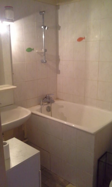 Salle de bain avant travaux, Rénovation appartement quartier Tolbiac PARIS 75013 de 38 m2