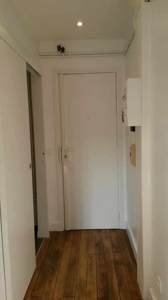 Couloir après travaux, Rénovation appartement VANVES 92170 de 47 m2