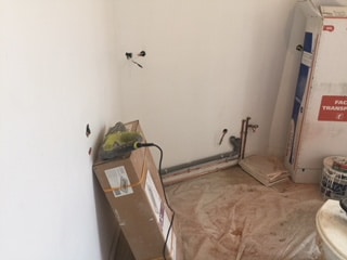 Cuisine avant travaux, Rénovation appartement quartier Belleville PARIS 75010 de 43 m2