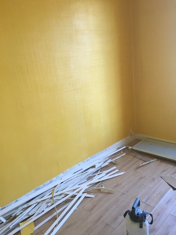 Cuisine avant travaux, Rénovation appartement gare de la Garenne-Colombes 92700 de 35 m2