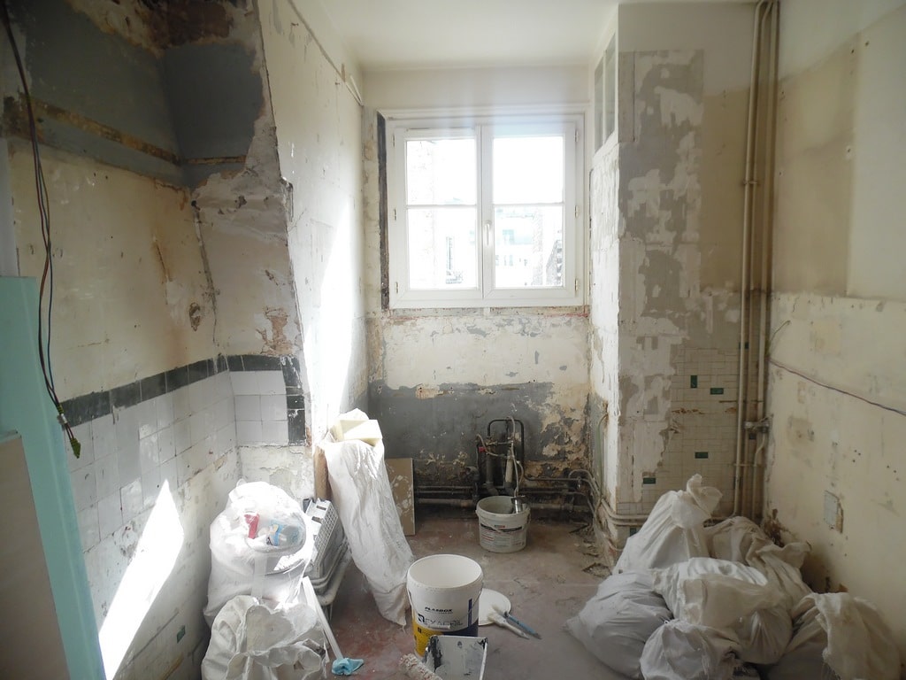 Cuisine avant travaux, Rénovation appartement LEVALLOIS PERRET 92300 quartier Louise michel de 65 m2