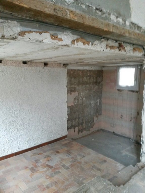 Salle de bain avant travaux, Rénovation Maison Chatillon 92320 de 80 m2