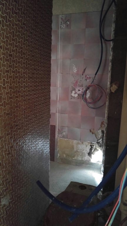 Salle de bain avant travaux, Rénovation appartement proche Place d’Italie PARIS 75013 de 54 m2