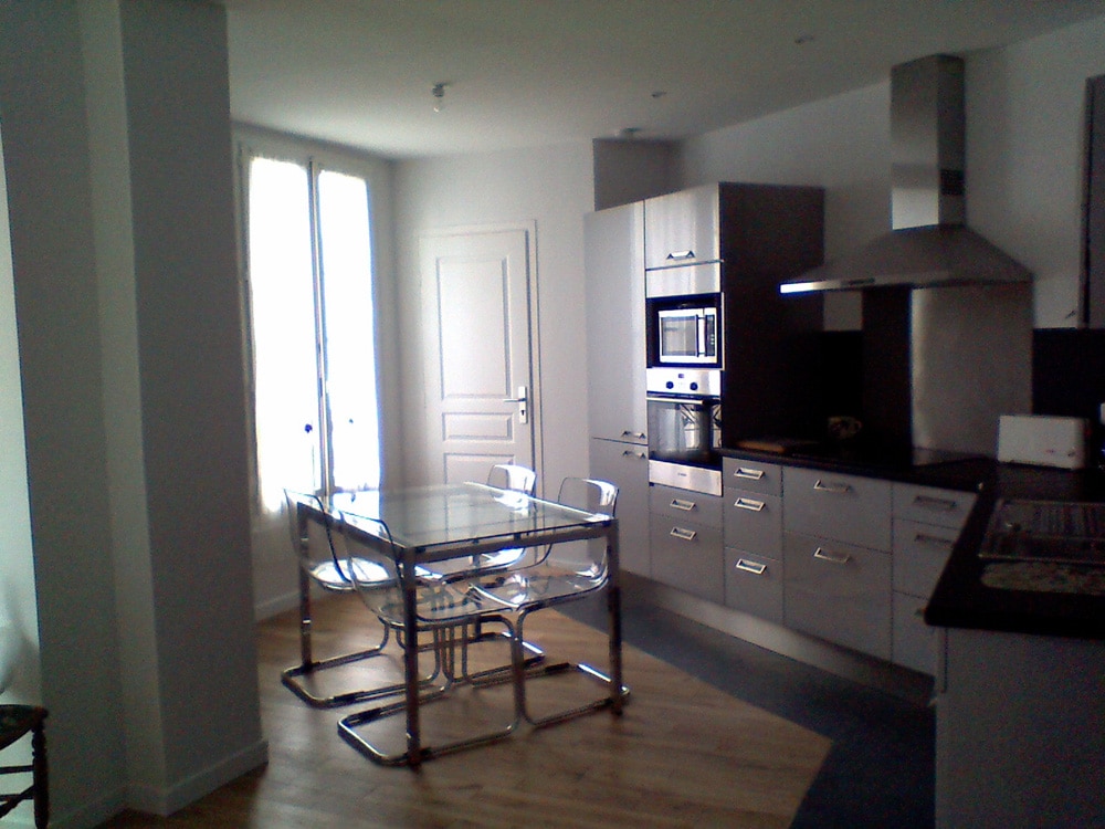 Cuisine après travaux, Rénovation appartement proche de Gare de Bécon-les-Bruyères à Courbevoie de 45 m2