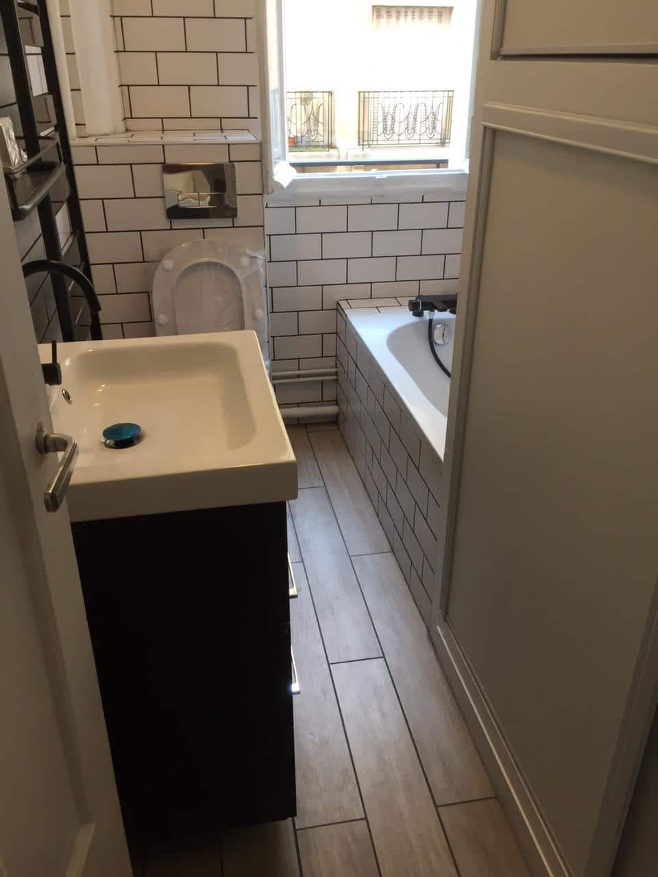 Salle de bain après travaux, Rénovation studio quartier convention PARIS 75015 de 27 m2