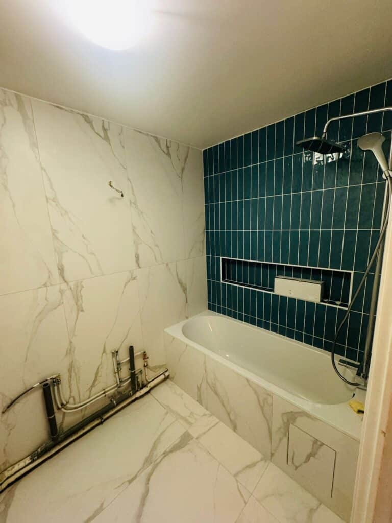 Renovation partielle appartement de 110 m2 à BOIS-COLOMBES 92270 quartier BECON